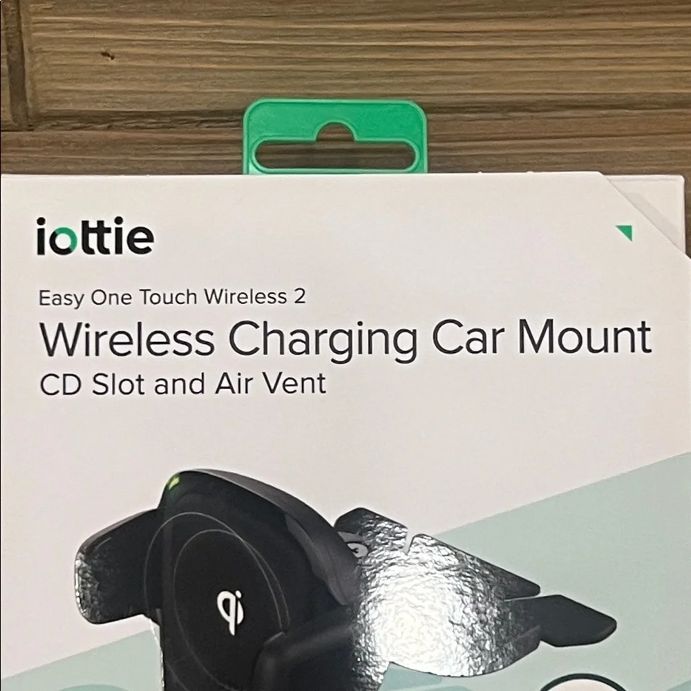 iOttie Easy One Touch Wireless 2 Wireless Charging Car Mount CD Slot & Air Vent